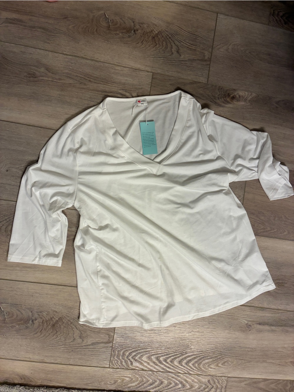 Classic White V-Neck 3/4 Sleeve Blouse NWT